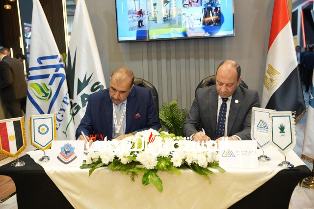 غاز مصر توقع مع ميدور وتكرير اسيوط اتفاقيات تعاون في ايجبس