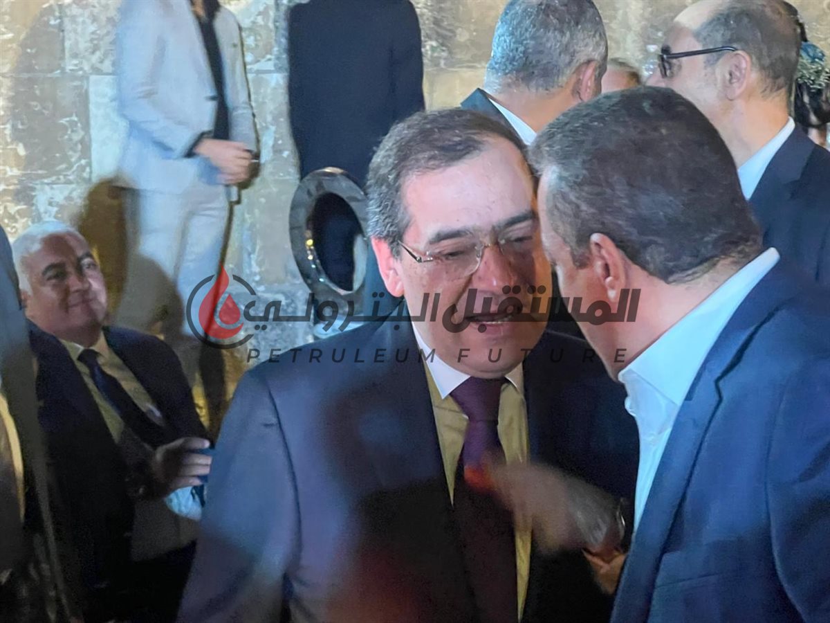 ad92b843-fb38-4e4b-8fe9-db7b63173469