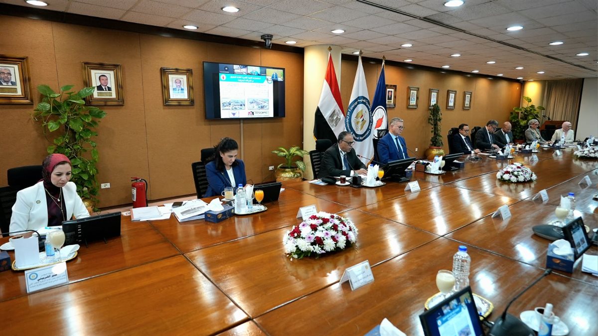 01b47e6c-8775-4e72-af91-0b14df23bea6