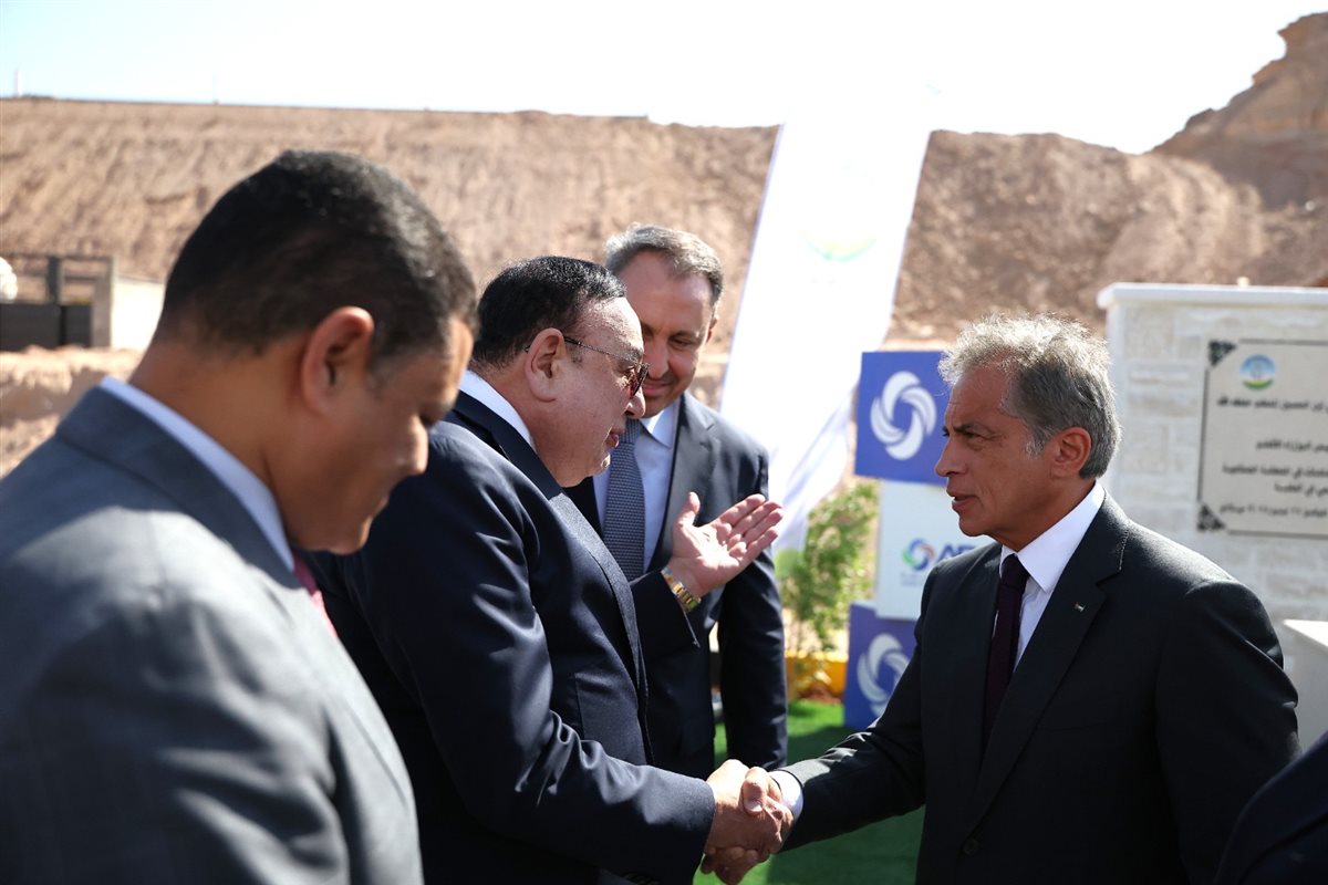 9a5734a8-92c9-49f3-b7fb-9625e9d75b3f