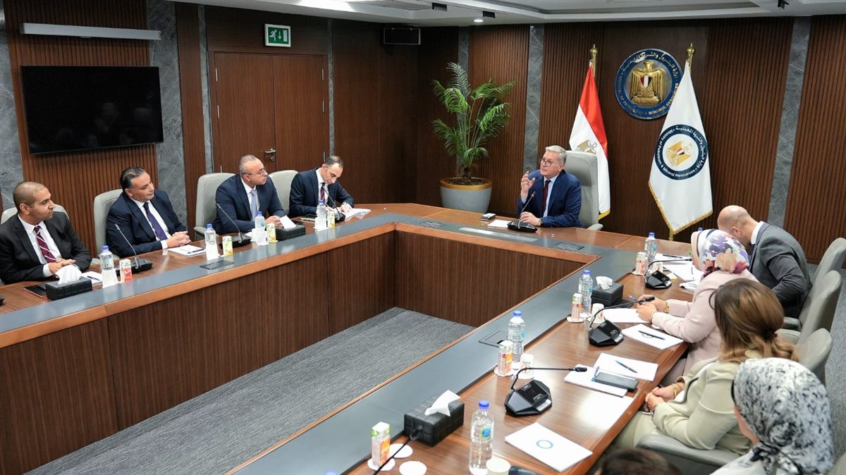 82a0feec-d775-47b9-918c-c993ef12074e