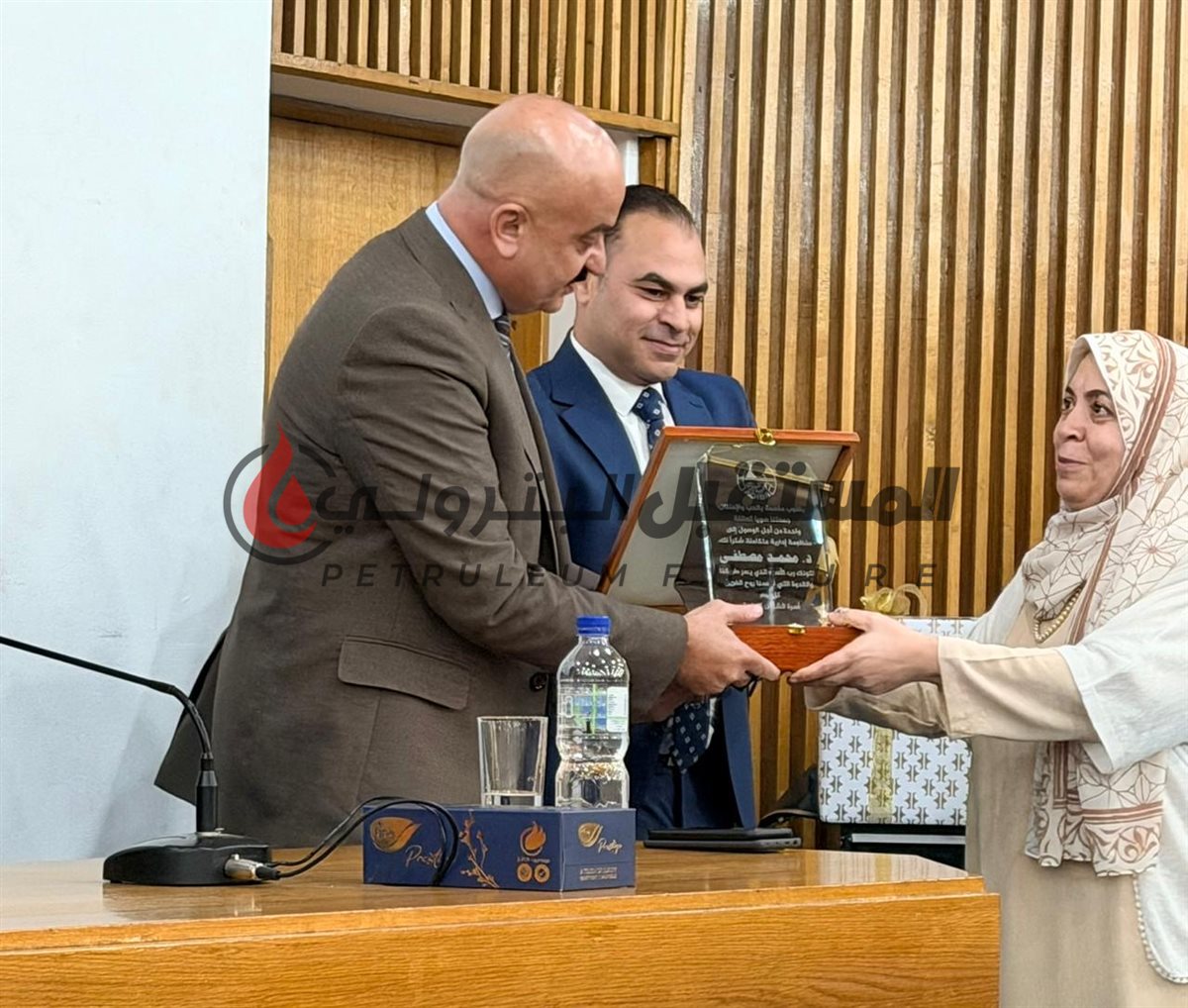 63ffadc2-e4ba-425a-ac58-71ac27382463