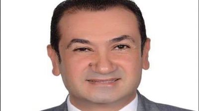 وائل مقلد يكتب : الساعى بين الطموح والنهم