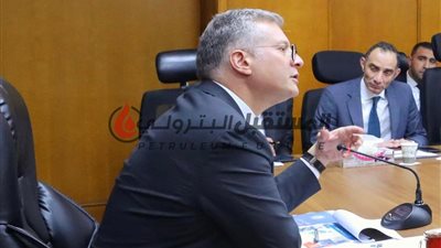 البترول تسدد 3.5 مليار دولار للشركاء من أصل 4.5 مليار