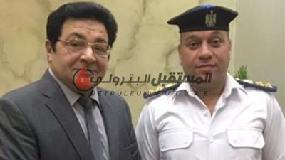عليم ومؤسسة مصر للدفاع عن حقوق الأنسان داخل قسم الدرب الاحمر