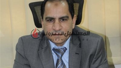 عماد علام يودع قطاع البترول بعد 35 عاماً من العمل
