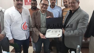 مينا مجدى يحصل على لقب العامل المثالى ورجل السلامة بجاسكو