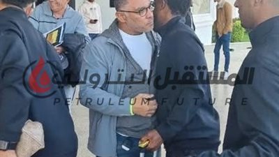 بالصور: الشريعى وعبدربه يستقبلان  الفريق الأول بمعسكر الإسماعيلية المغلق