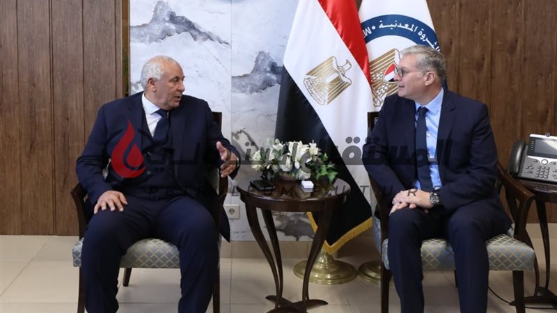 بدوي والزملوط