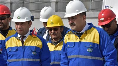 بالصور: علاء يتفقد اعمال مشروع التوسعات الجديدة بشركة ايلاب