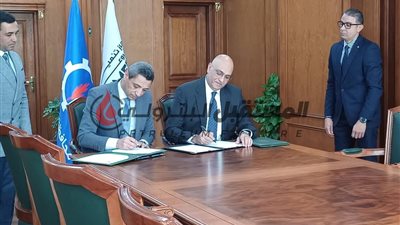 جهاز تنمية المشروعات يمول 100 تاكسي بالتعاون مع محافظة السويس والتعاون و مصر للبترول