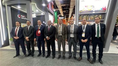 أشرف بهاء يزور جناح النيل لتسويق البترول في معرض إيجبس 2025
