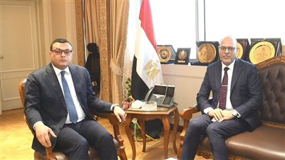 وزيرا الإسكان والعمل يبحثان التعاون المشترك في مجال تدريب العمالة