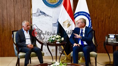 وزير البترول يبحث مع مجموعة السويدي إليكتريك تعزيز التعاون المشترك 