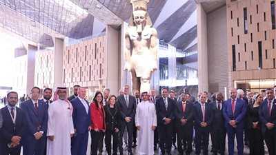 وزير البترول يستجيب ل “المستقبل” ويصطحب ضيوف منتدى التعدين لزيارة المتحف الكبير