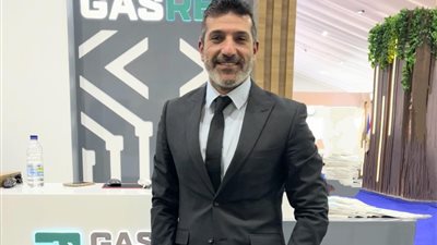 أيمن حسين يكتب: المتحدث الرسمي ليس بالضرورة أن يكون مهندسًا