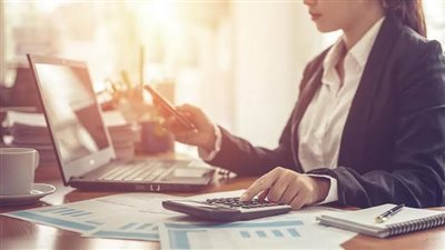 هل يتم منح إجازة للسيدات وتقليص ساعات العمل لترشيد الإستهلاك ؟