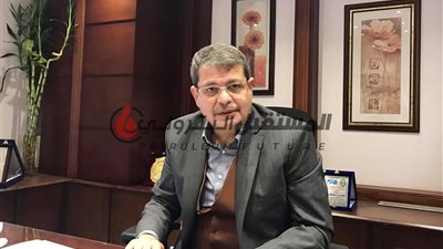 شخصيات: آهٍ لو عاد عمرو مصطفى مرة أخرى !