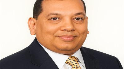 إبراهيم توفيق يكتب. الانقطاع عن العمل في ضوء المادة ١٦٦ من قانون العمل