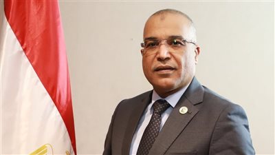 عباس صابر في رسالة اليوبيل الذهبي لعيد البترول: خمسون عامًا من السيادة والإنجاز بدأت باستعادة الحقول بعد نصر أكتوبر