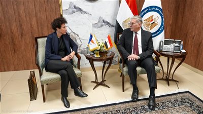 مصر وقبرص تمضيان قدماً في تعزيز التعاون الإستراتيجي بين البلدين في قطاع الطاقة