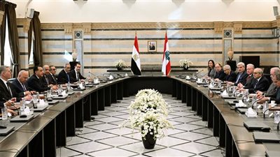 رئيسا وزراء مصر ولبنان يترأسان جلسة مباحثات موسّعة لبحث سُبل تعزيز التعاون في المجالات الاقتصادية المختلفة