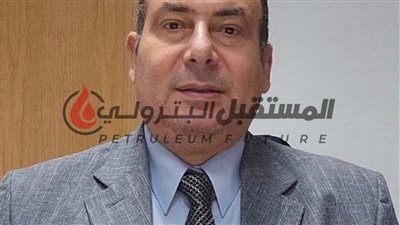  نجاح حفر بئرين جديدتين لإنتاج البترول والغاز بحقول عجيبة بالصحراء الغربية