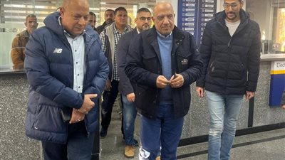 عصمت يتفقد مركز خدمة المواطنين، ومحطة المحولات، بمحافظة بورسعيد .