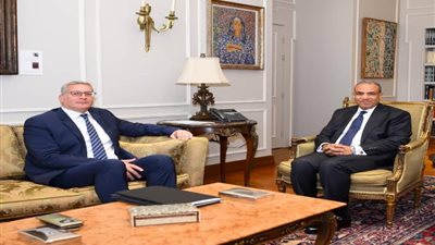 وزيرا الخارجية والبترول: التعاون في الغاز الطبيعي ركيزة أساسية لتعزيز أمن الطاقة الإقليمي