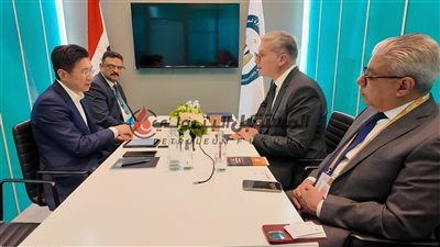 وزير البترول  يناقش مع شركات صينية وبرازيلية كبري للتعدين مجالات الاستثمار في مصر