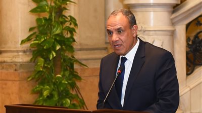 وزير الخارجية يؤكد أهمية التعاون بمجال الطاقة مع قبرص واليونان