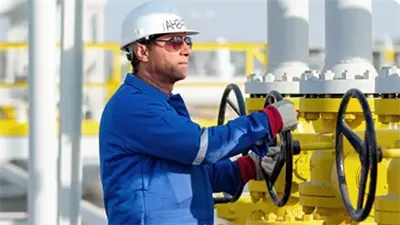 دانة غاز ونفط الهلال توقعان اتفاقيات لتوريد 142 مليون قدم مكعبة يومياً من حقل جمجمال