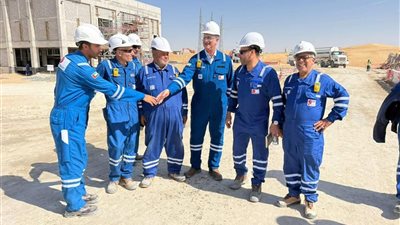  رئيس بتروجت يتفقد عدد من مشروعات الشركة بدولة الإمارات العربية المتحدة