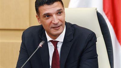 وزير الصناعة عضواً بمجلس إدارة هيئة البترول