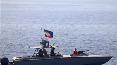 طهران تشل حركة الملاحة العالمية وتوقف خُمس إمدادات الطاقة.