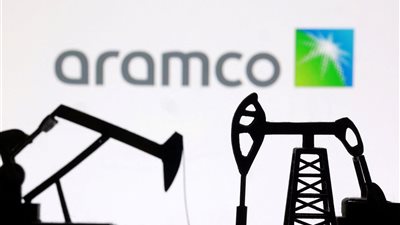 أرامكو تُقيّد إمدادات أبريل إلى الخام العربي الخفيف من ينبع