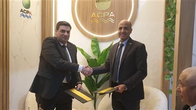 أكبا وتكرير القاهرة يوقعان اتفاقية لتوريد الكيماويات والتخلص من المخلفات  