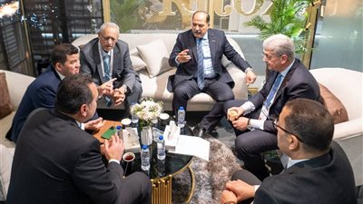 إنــبى تبحث تعزيز التعاون مع «بكتل» و«بتروجت» على هامش إيجبس 2026