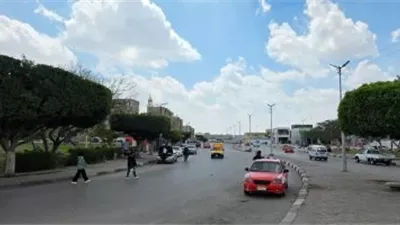 الطقس اليوم الخميس 9-4-2026.. أجواء مائلة للحرارة نهارا وأمطار خفيفة