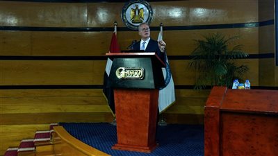 وزير البترول : تطبيق استراتيجية طموحة للحفر الأفقي والتكسير الهيدروليكي لزيادة إنتاج مصر البترولي