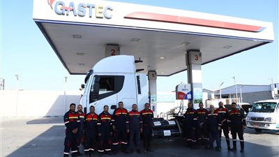 غازتك تُحقق إنجاز تقني تاريخي وتعدل أول شاحنة نقل ثقيل وتحولها من LNG ل CNG