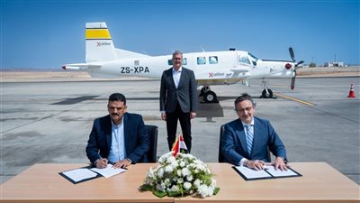 وزير البترول يشهد التوقيع بالأحرف الأولى على عقد المسح الجوي الشامل لثروات مصر التعدينية