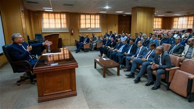 وزير البترول يبحث سبل الارتقاء بمكانة مصر في المؤشرات العالمية للاستثمار التعديني