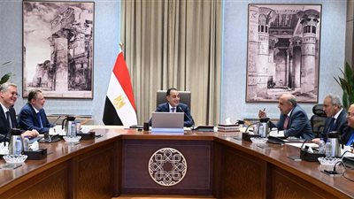 رئيس الوزراء يتابع جهود توفير  مخزون من احتياطيات الوقود لضمان استدامة تأمين الطاقة للمواطنين وللقطاعات الإنتاجية المختلفة