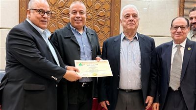 نقابة المهندسين تكرم عثمان علام تقديراً لإسهاماته الصحفية والإعلامية