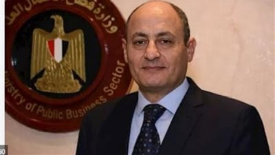 متحدث الكهرباء اقتص من مذيعة الخزرة الزرقاء