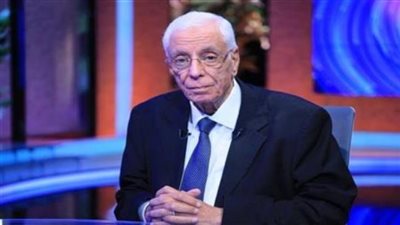 موافي يطالب برفع سن المعاش إلى 70 عامًا وربط التقاعد بالحالة الصحية