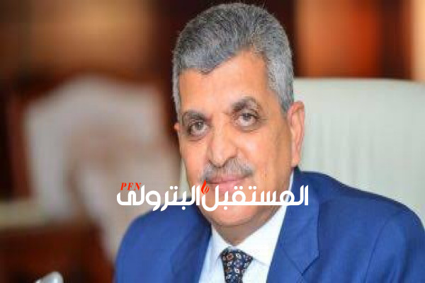 السيسي يمد خدمة أسامة ربيع رئيساً لهيئة قناة السويس لمدة عام