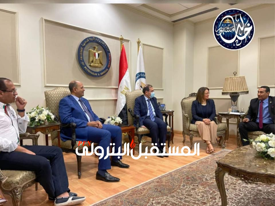 حسام عوض الله والجبلاوي ورشا يلتقون وزير البترول