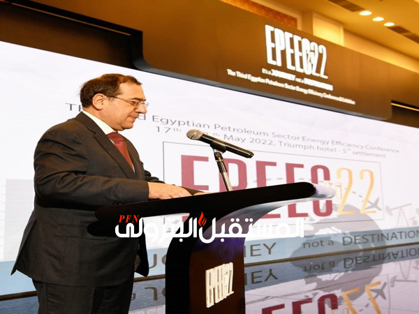 الملا يفتتح المعرض الثالث لكفاءة الطاقة بقطاع البترول EPEEC 2022